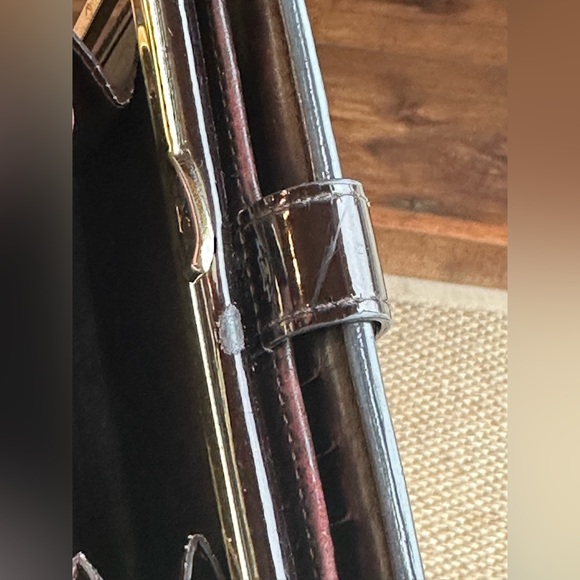 Louis Vuitton French Purse Amarante Wallet - Comes with Box - Picture 15 of 15